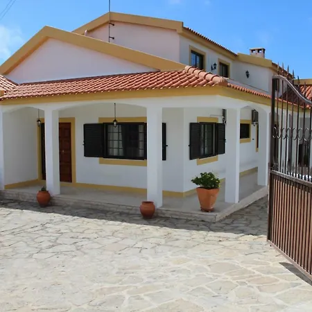 Casa Da Pedra Alta